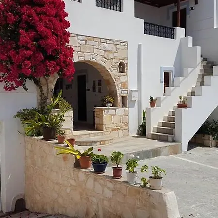 La Celestina Apartment Naoussa