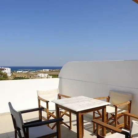 La Celestina Naousa (Paros)